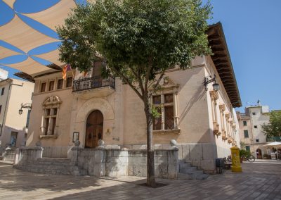 Alcúdia - Das Rathaus Ajuntament d’Alcúdia Mallorca