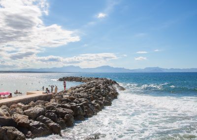 Colònia de Sant Pere - Blick aufs Meer und die Berge von Alcúdia Mallorca