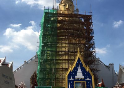 Bangkok - Wat Intharawihan - 32 m hohe Buddha-Statue