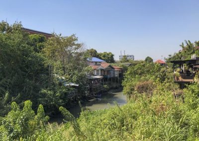 Ayutthaya - Häuser am Khlong Khao Mao