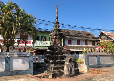 Stupa auf dem Gelände des Vat Nong Sikhounmuang in Luang Prabang