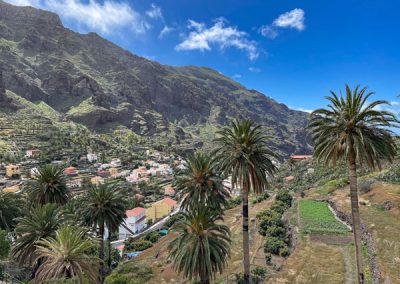 Wandern auf La Gomera: Rundwanderung El Guro - La Vizcaina: Blick vom Friedhof