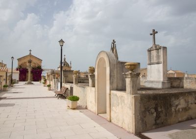 Petra - Der Friedhof Mallorca
