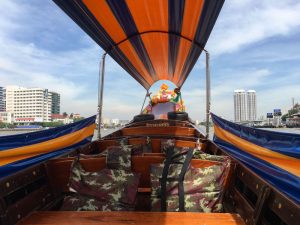 Bangkok – Khlong-Tour mit dem Longtailboat