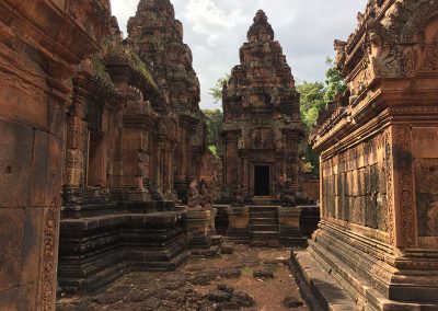 Angkor - Banteay Srei - Innenhof