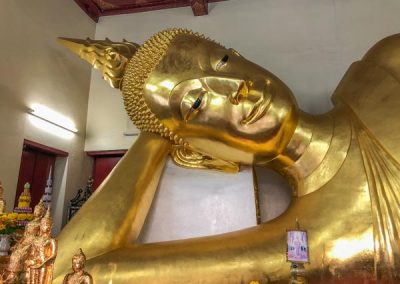 Phra Pathom Chedi - liegende Buddha-Statue - Nakhon pathom