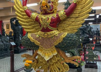 Viharnra Sien - Skulptur im Innenbereich - Pattaya