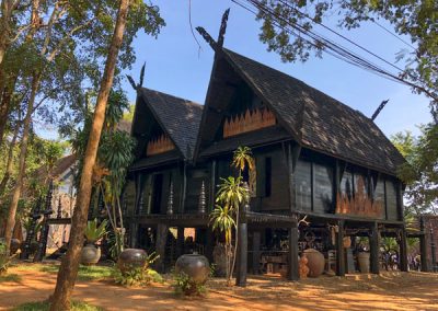 Chiang Rai Black House/Baandam - Gebäude in der Anlage