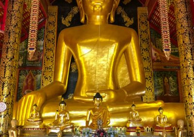Chiang Rai Wat Jed Yod - Buddha-Statue