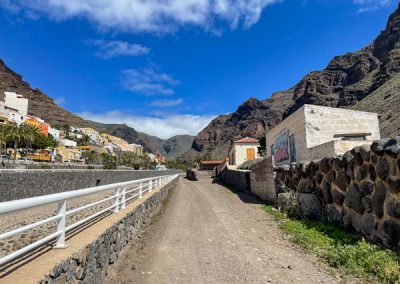 Wandern auf La Gomera durchs Valle Gran Rey - Kurz hinter dem Busbahnhof