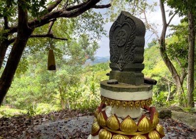 Wat Khao Tham auf Ko Phangan - oben auf dem Berg vom Haupttempel