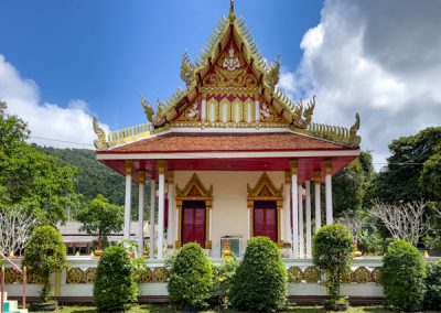 Wat Maduea Wan auf Ko Phangan - Haupttempel unten